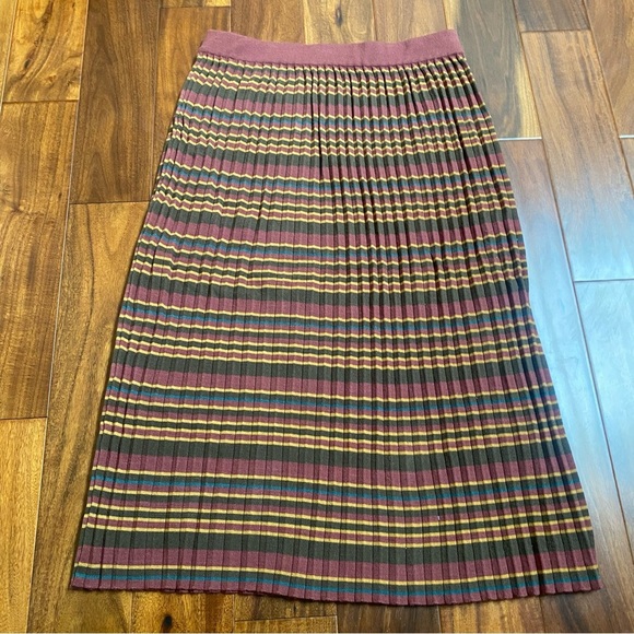 Polagram Pleated Striped Maroon midi skirt size Large - Picture 1 of 5